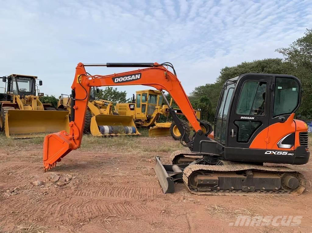 Doosan DX 55 Mini bageri <7t