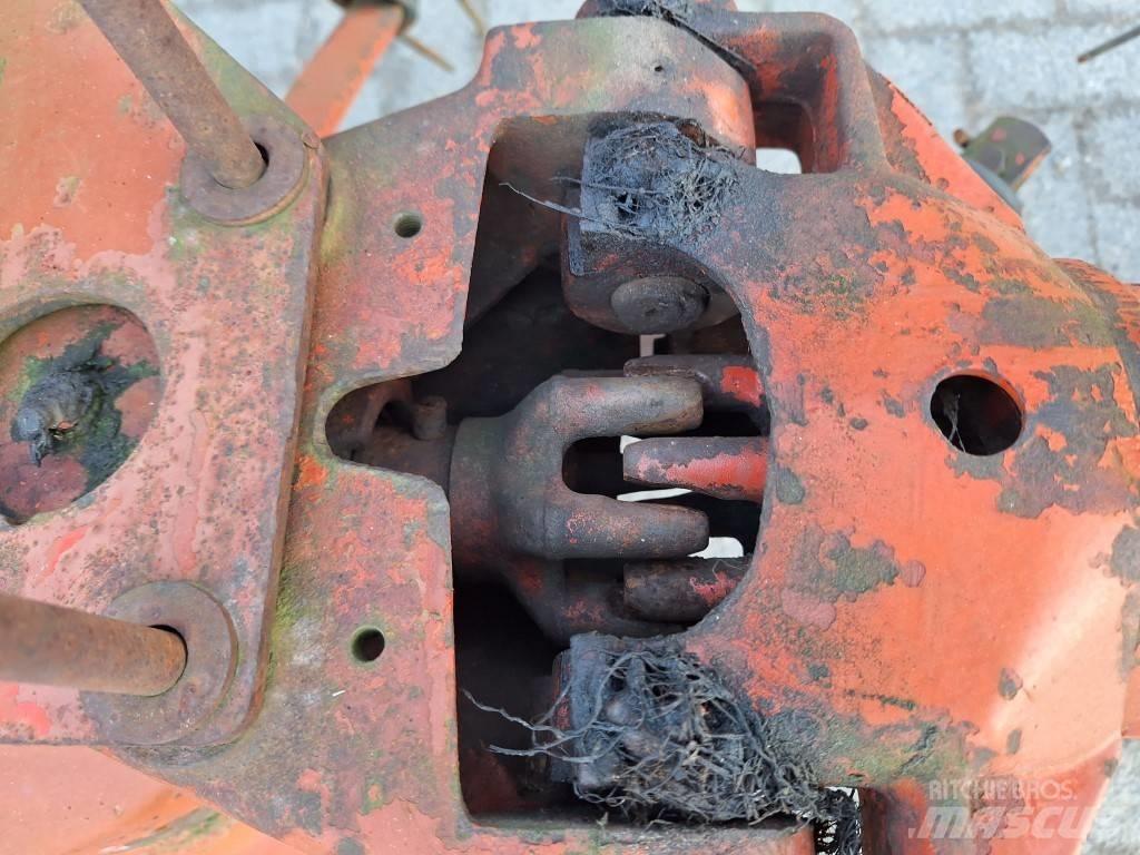 Kuhn GF 8501 T Okretači i sakupljači sijena