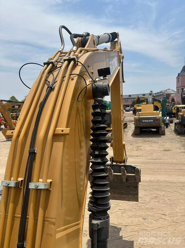 XCMG XE 215 DA Bageri gusjeničari