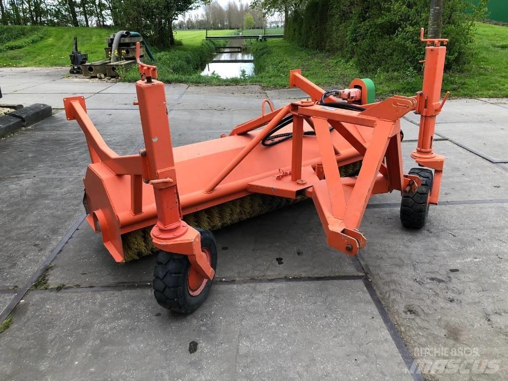 Holaras H-220-V-FR Strojevi za metenje