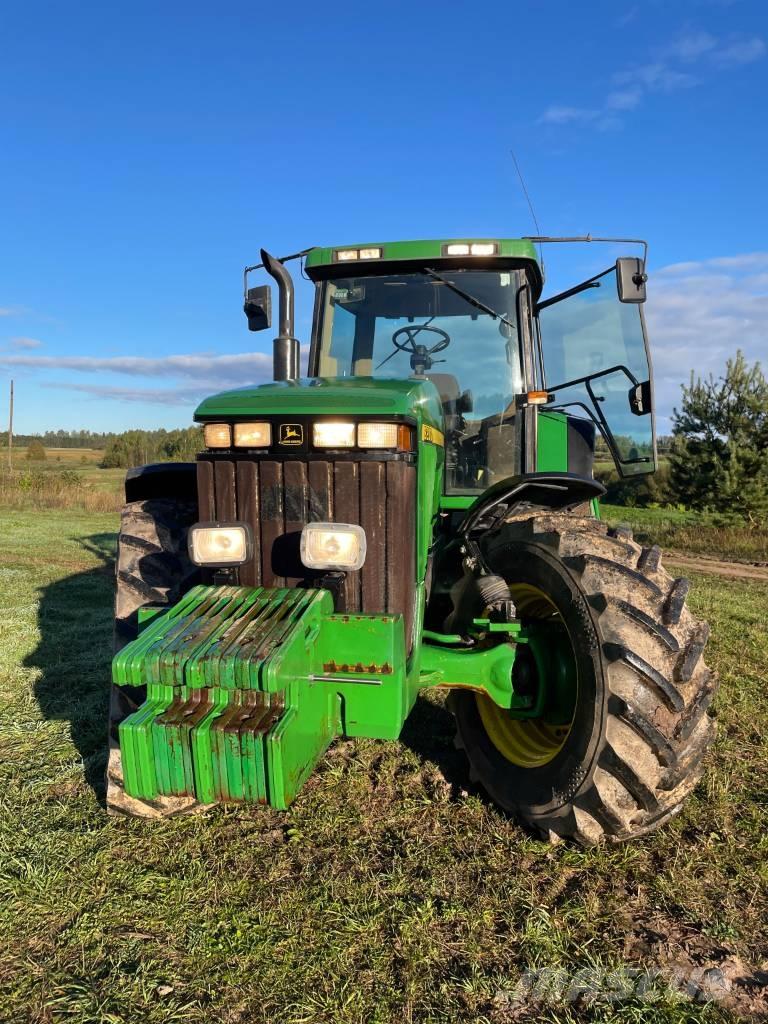 John Deere 8200 Traktori