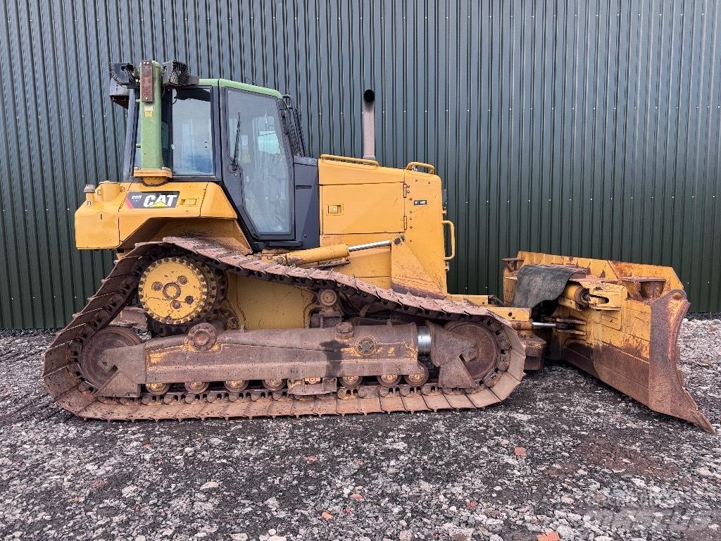 CAT D 6 N LGP Buldožeri gusjeničari