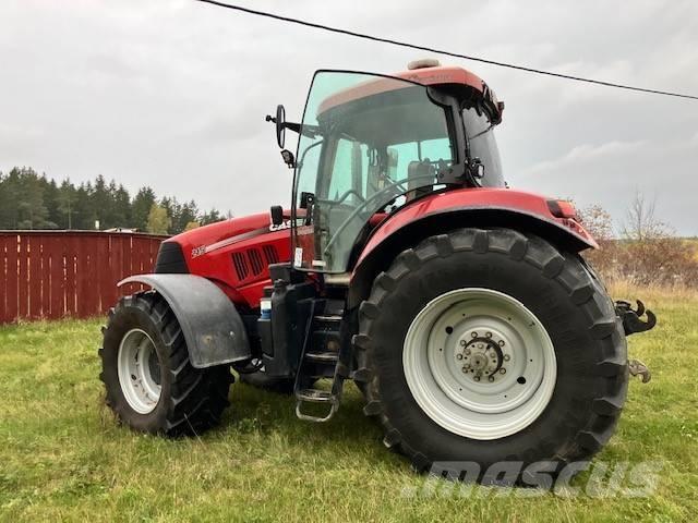 Case IH Puma 215 Traktori