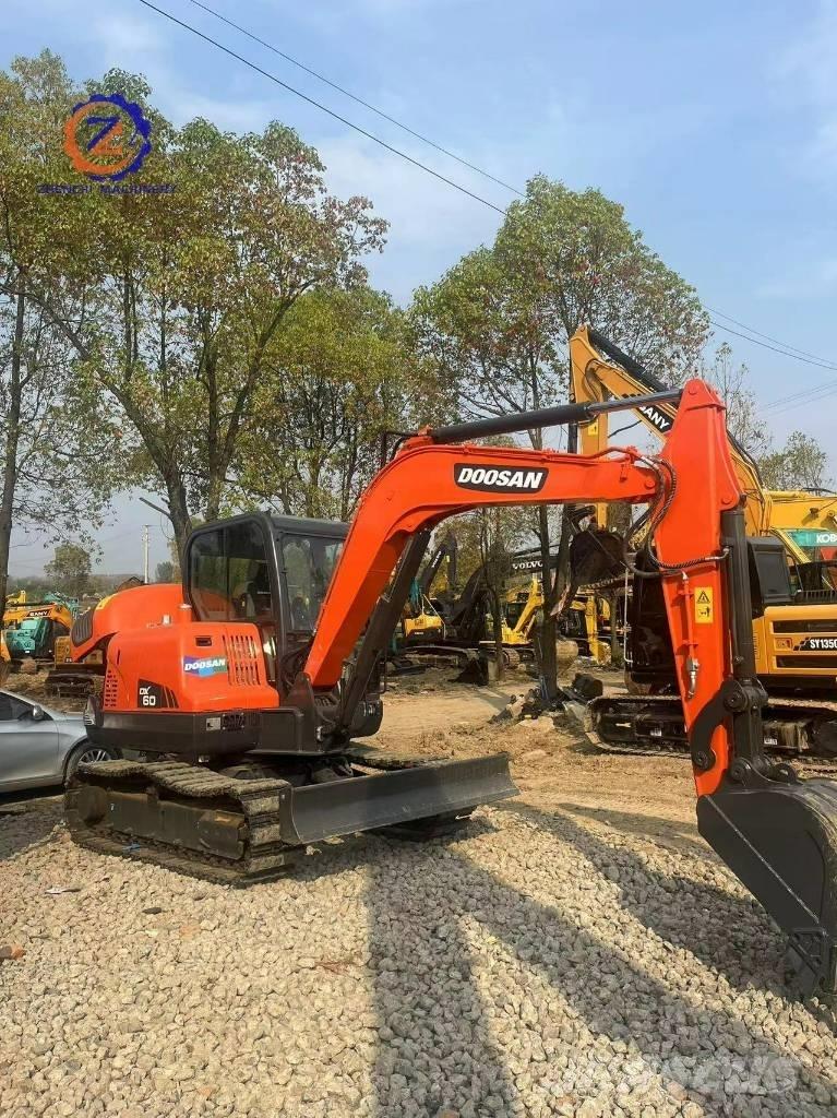 Doosan DX 60 Mini bageri <7t