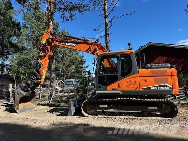 Doosan DX 140 LC Bageri gusjeničari