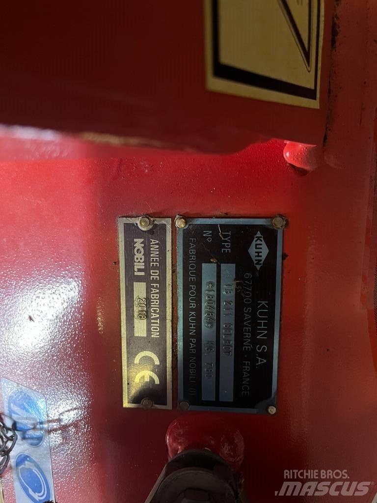 Kuhn TB 211 Kosilice za pašnjak