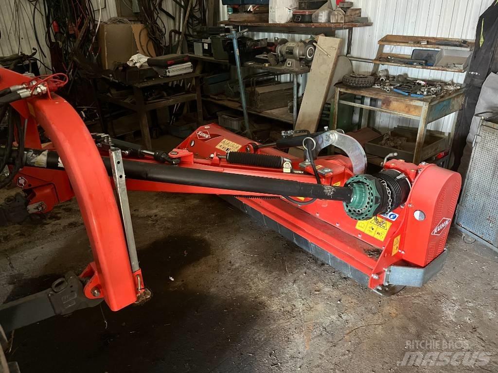 Kuhn TB 211 Kosilice za pašnjak