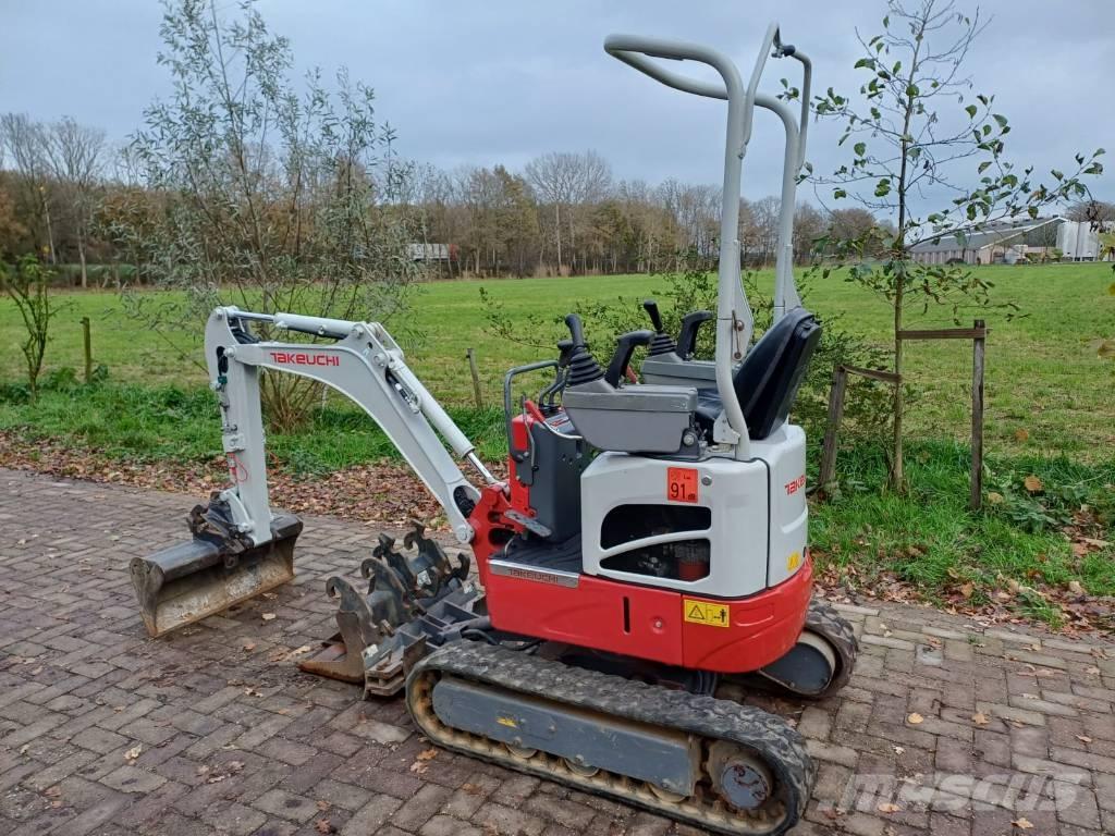 Takeuchi TB 210 R Mini bageri <7t