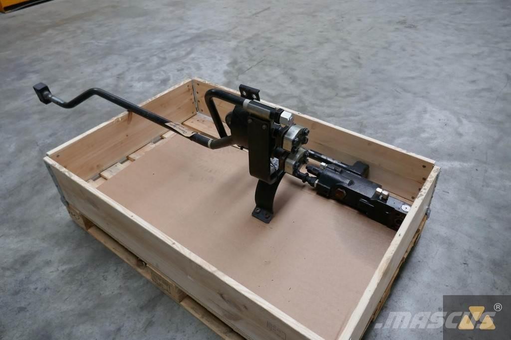 CAT 352-7143 Transport – ostalo