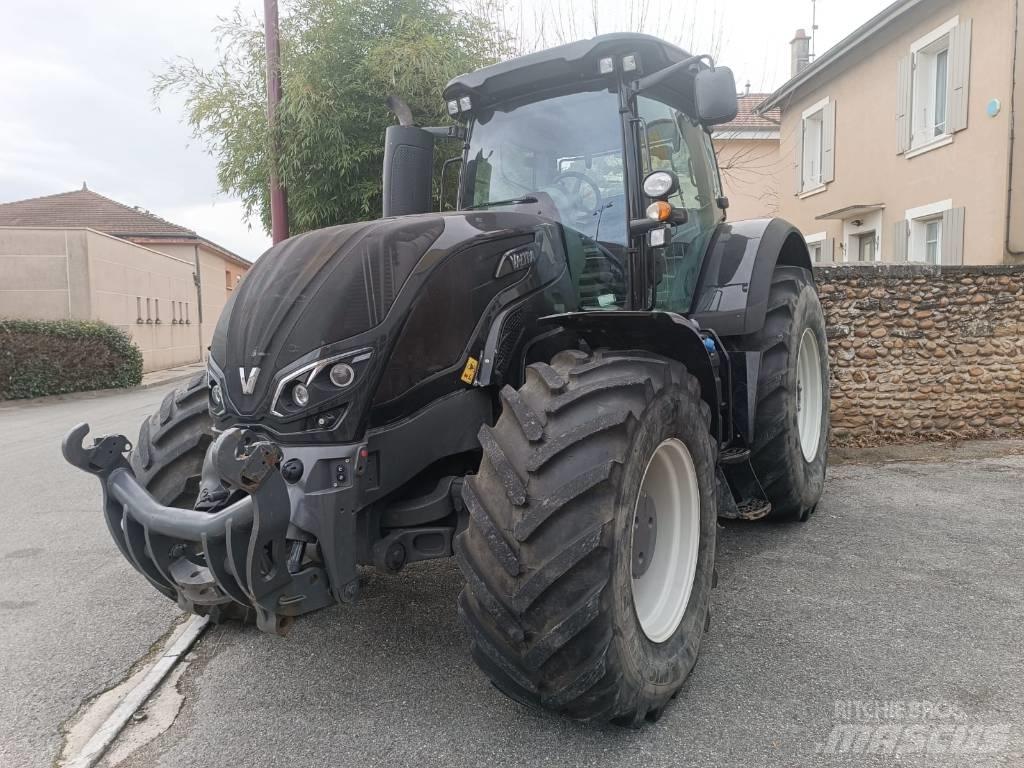Valtra S 374 Traktori