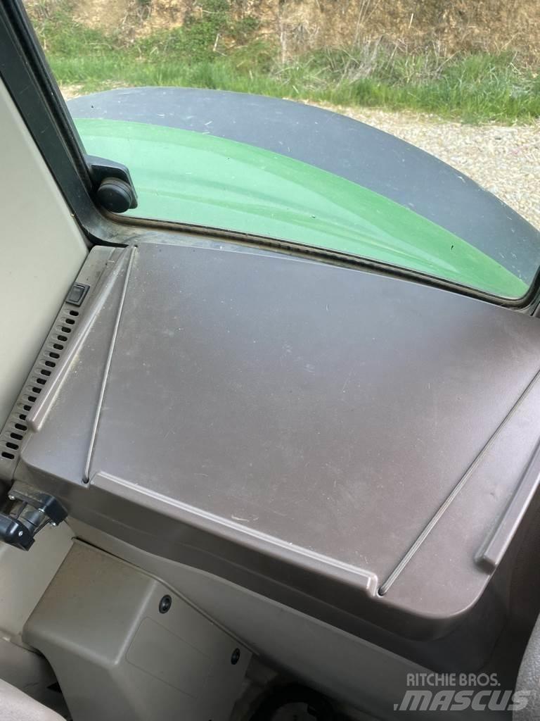 John Deere 6100 M Traktori