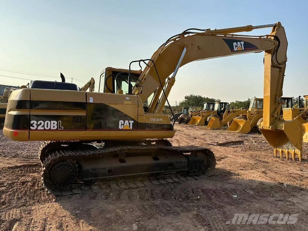 CAT 320 B Bageri gusjeničari