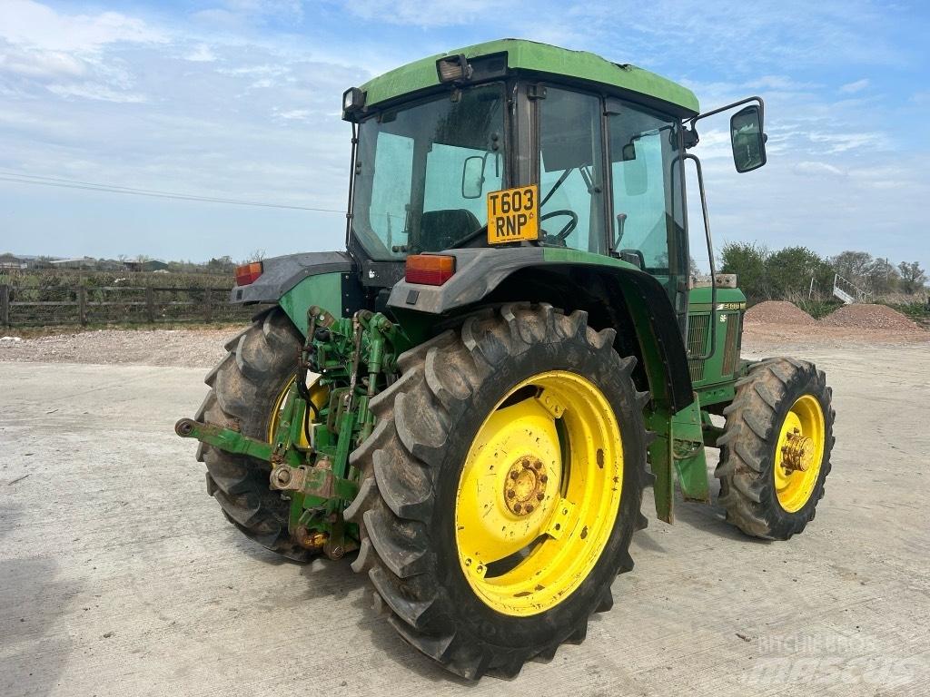 John Deere 6400 Kompaktni (mali) traktori