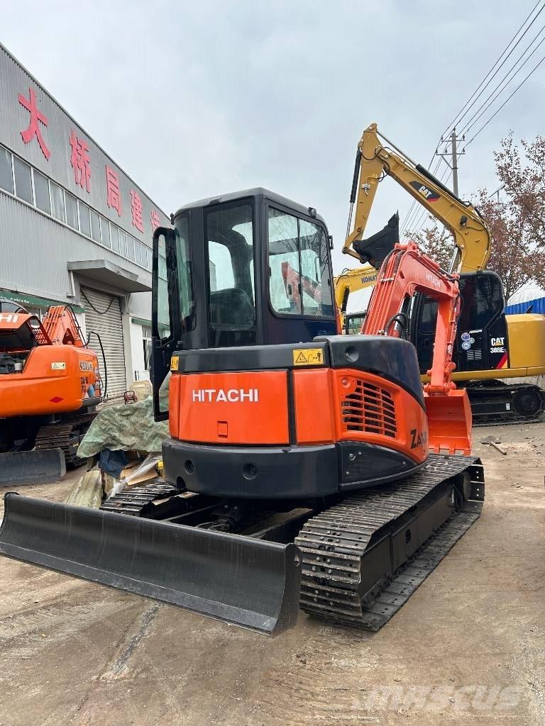 Hitachi ZX 50 U Mini bageri <7t