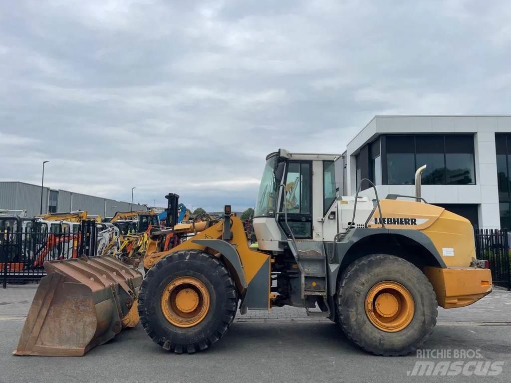 Liebherr L544 Utovarivači na kotačima