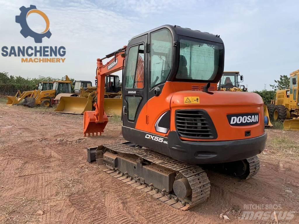 Doosan DX 55 Bageri gusjeničari