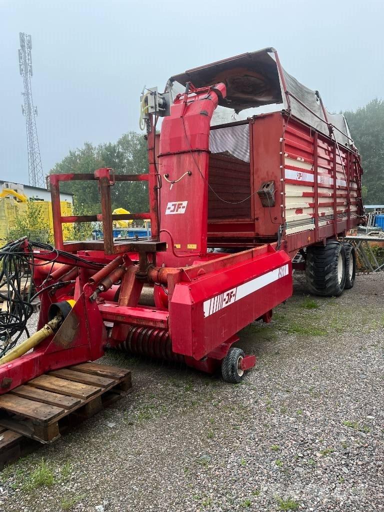 JF ES 3500 Samoutovarne prikolice