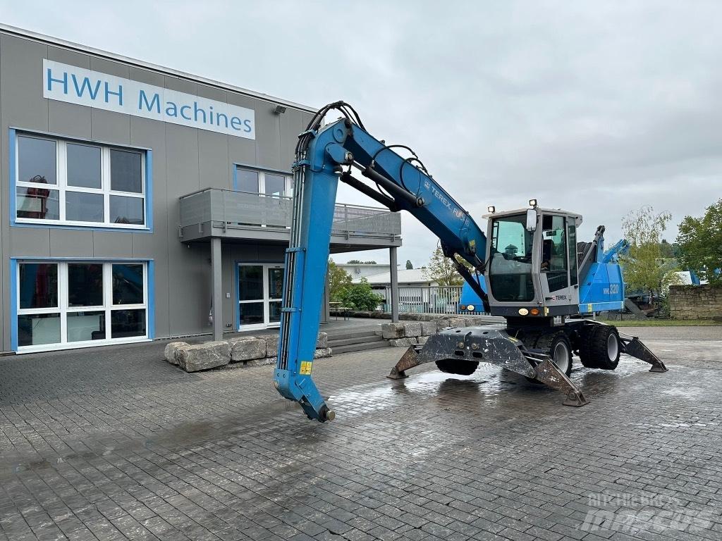 Fuchs MHL 320 D Bageri za manipuliranje materijalom / otpadom
