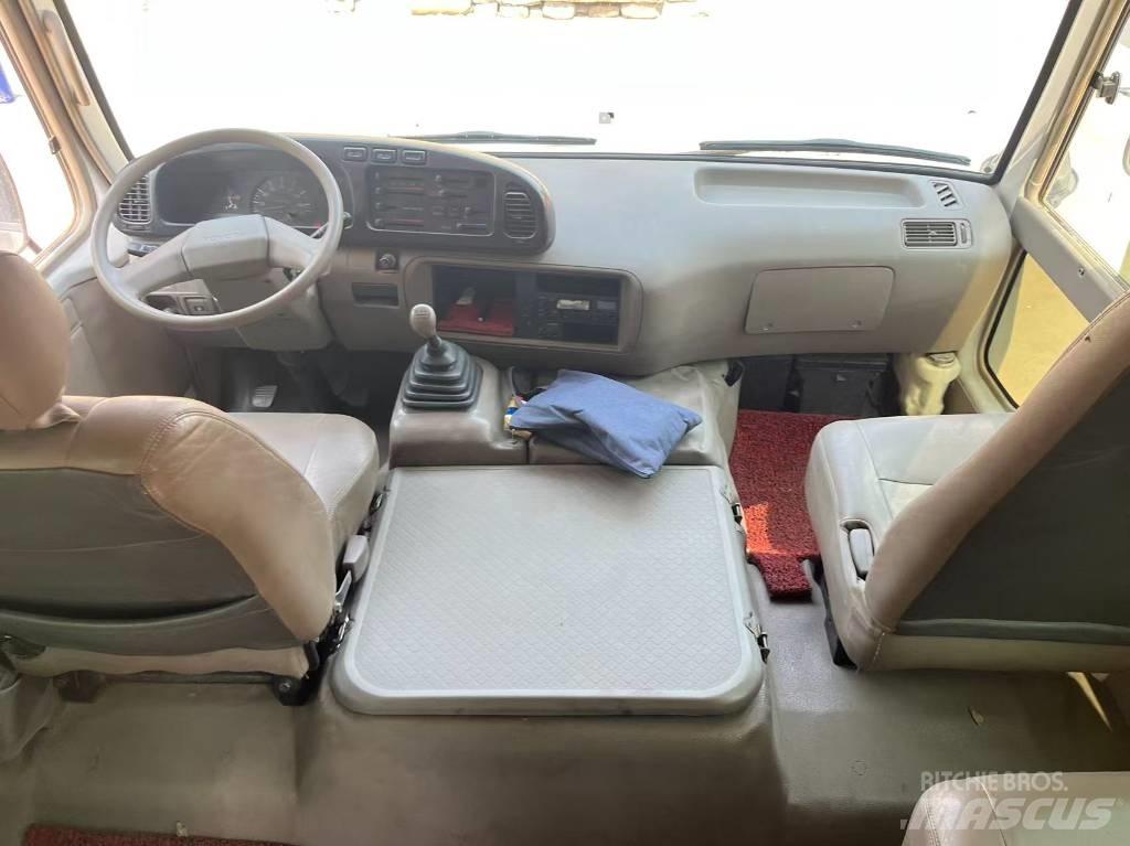 Toyota Coaster Međugradski autobusi