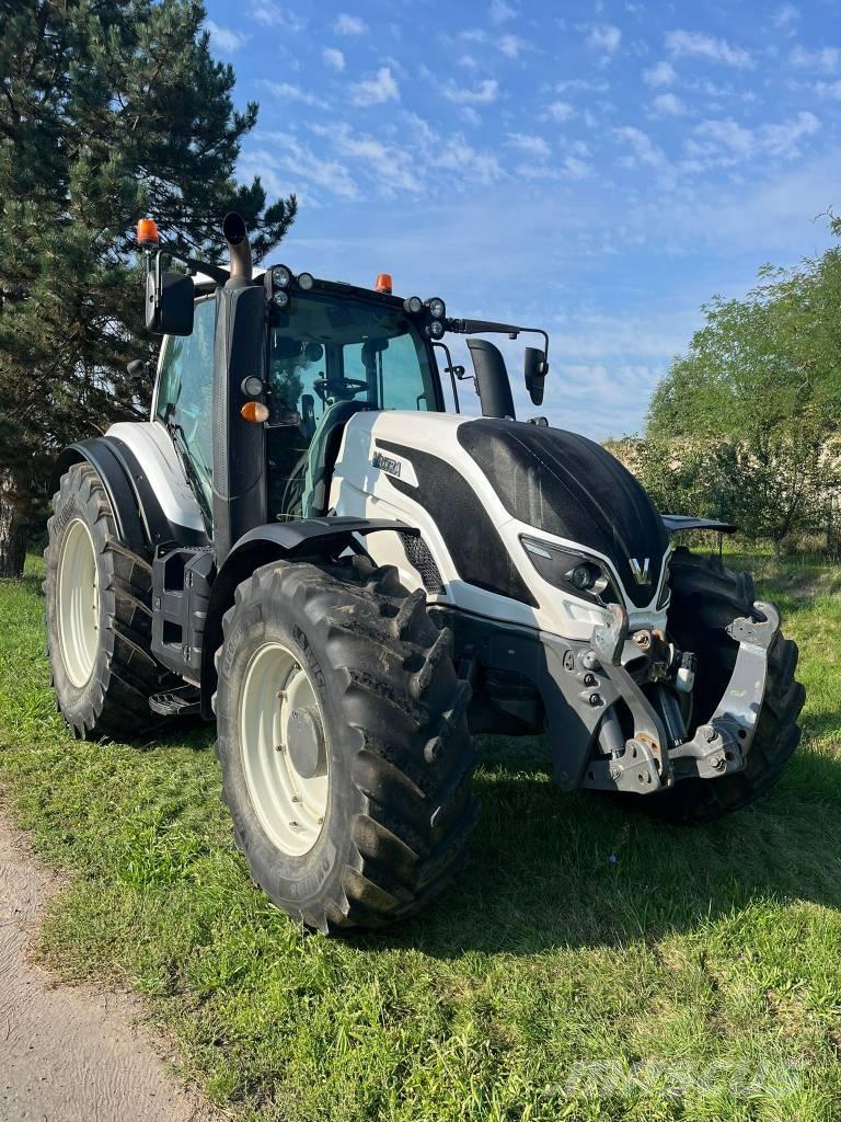 Valtra T234 Versu Traktori