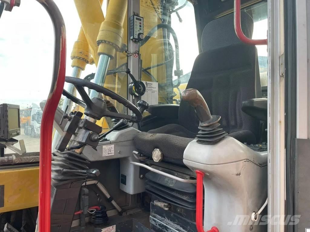 Atlas 1404K Bageri na kotačima