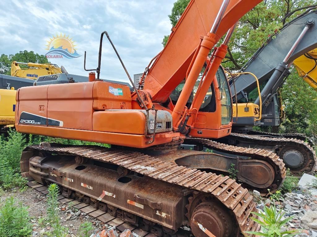 Doosan DX 300 LC Bageri gusjeničari