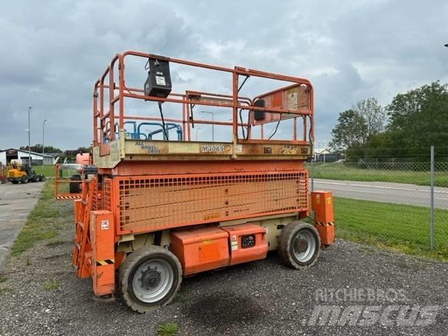 JLG M4069 Škaraste platforme