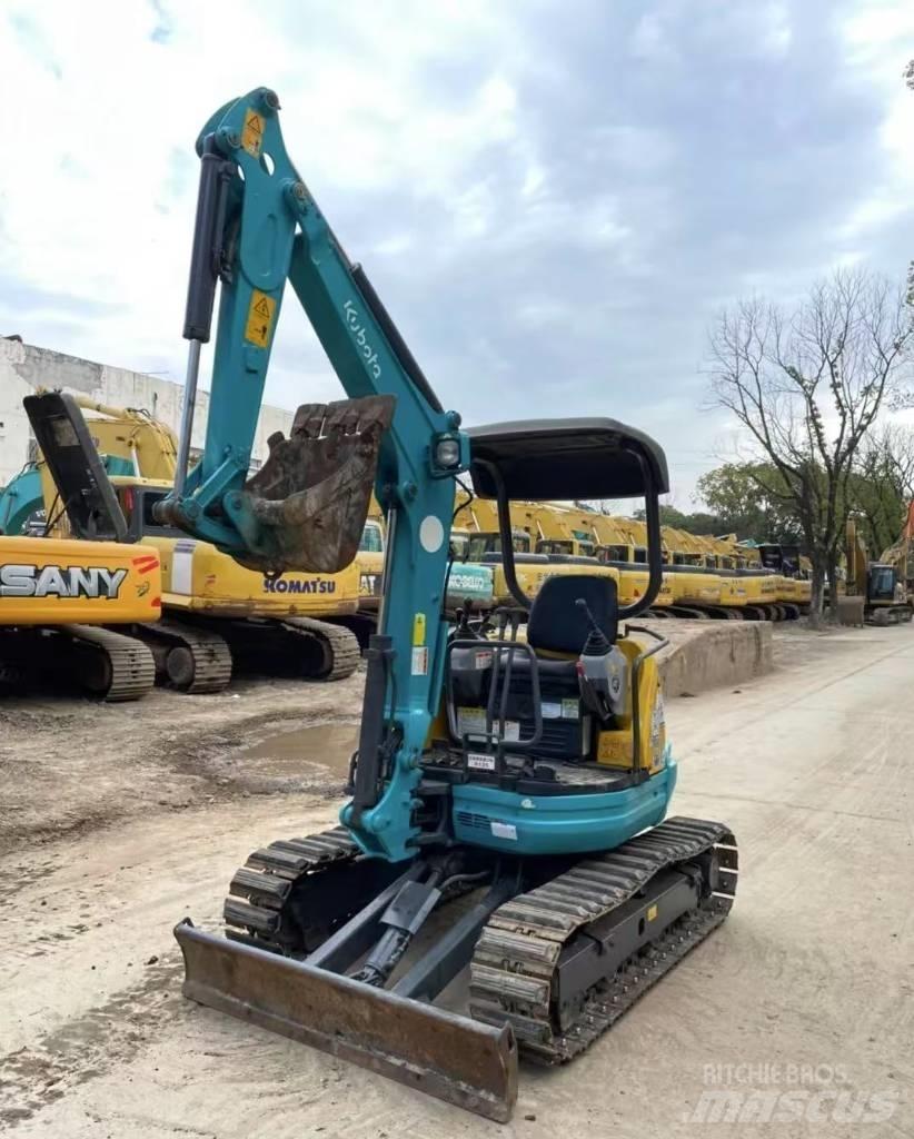 Kubota 25 Mini bageri <7t