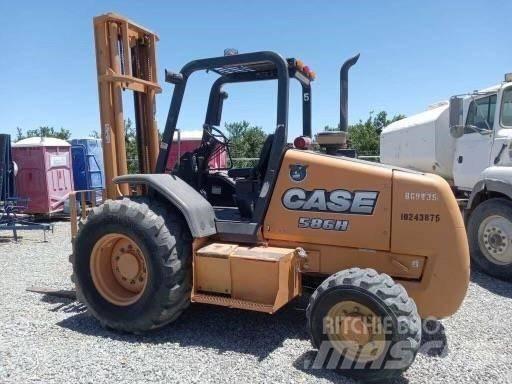 CASE 586H Terenski viličar
