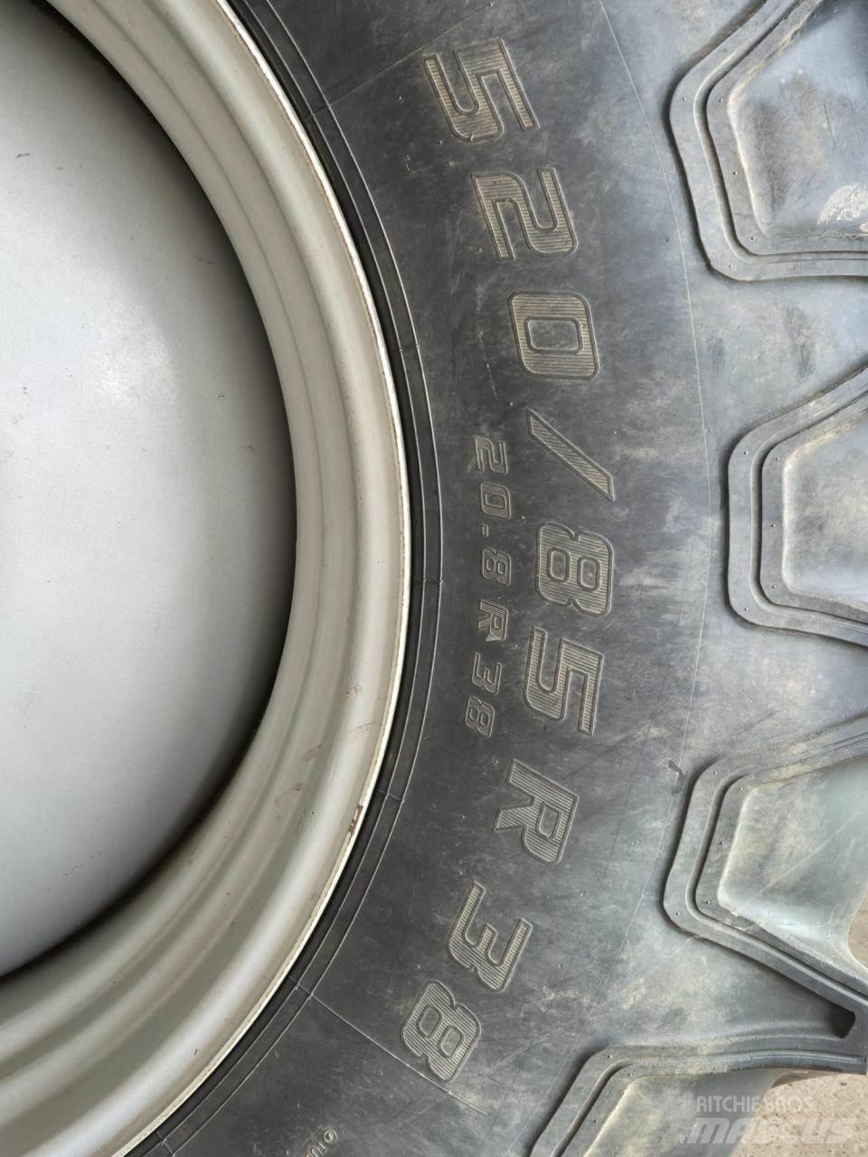 Amazone UX 4200 Vučene prskalice
