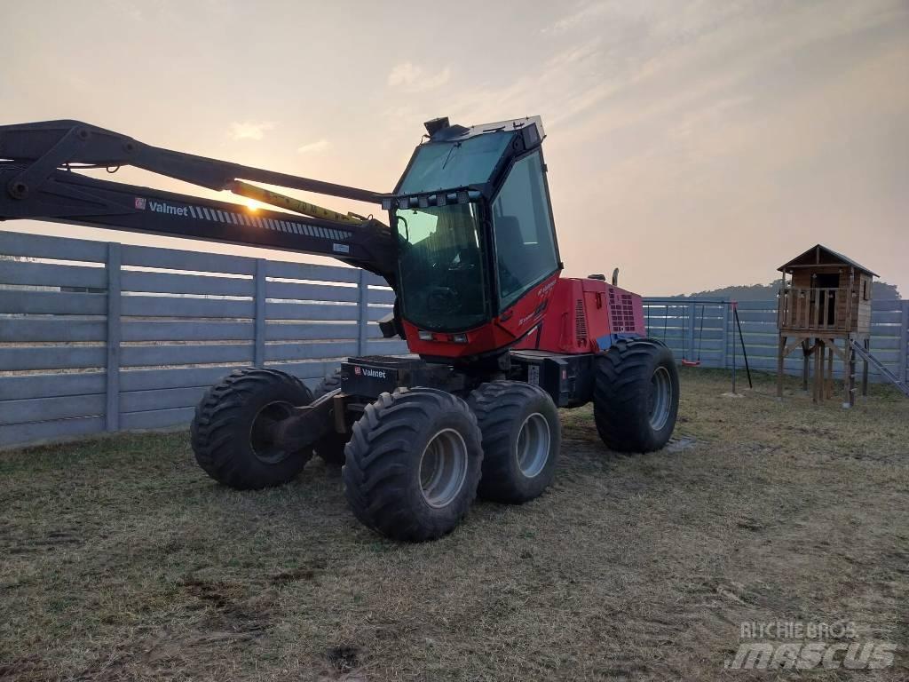 Valmet 901.1 Harversteri