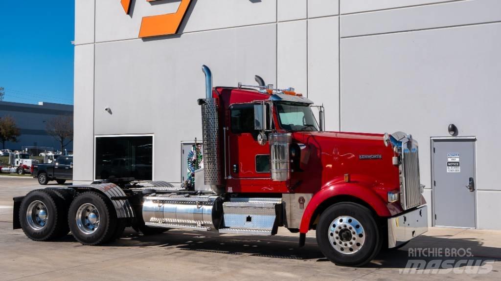 Kenworth W 900 Traktorske jedinice