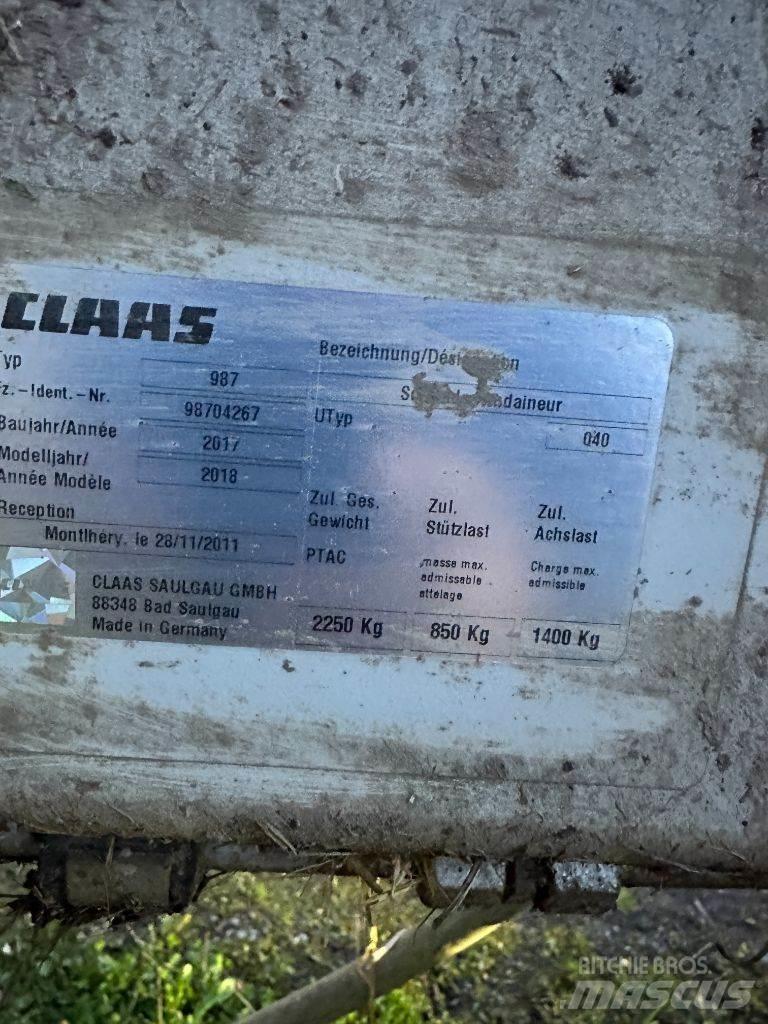 CLAAS Liner 2800 Okretači i sakupljači sijena