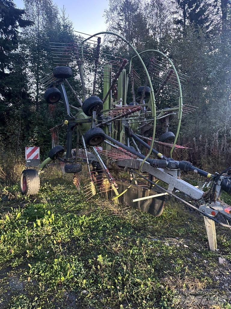 CLAAS Liner 2800 Okretači i sakupljači sijena