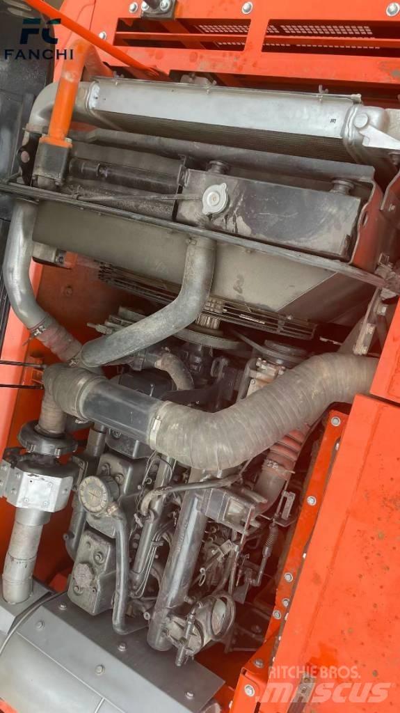 Doosan DX 300 LC Bageri gusjeničari