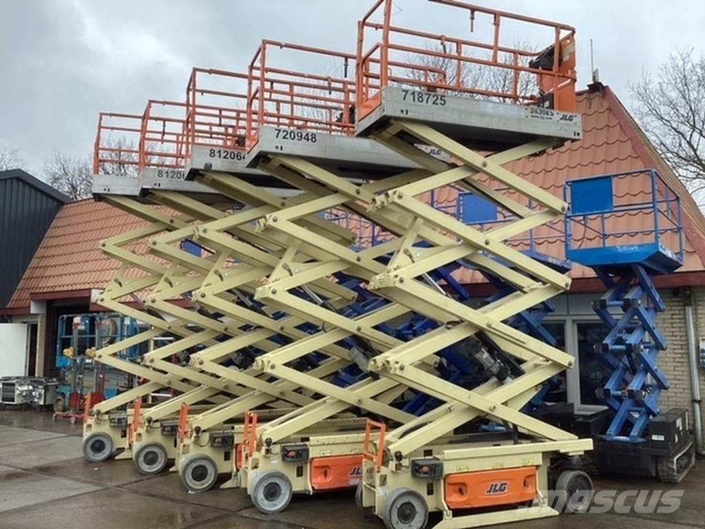 JLG 2630es Škaraste platforme