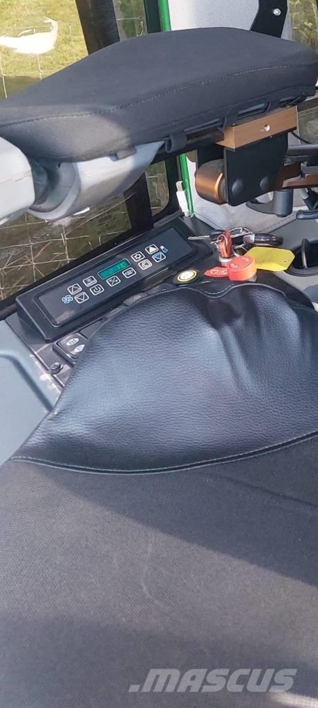 John Deere 1070 E Harversteri