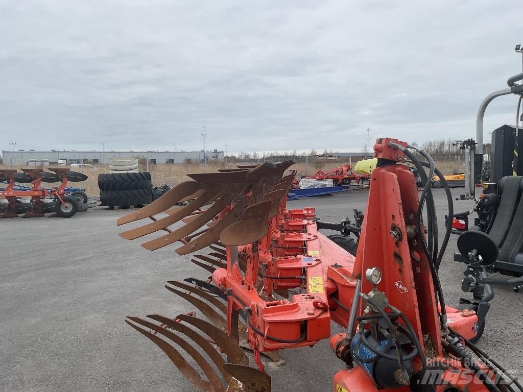 Kuhn Varimaster 122 Plugovi okretači