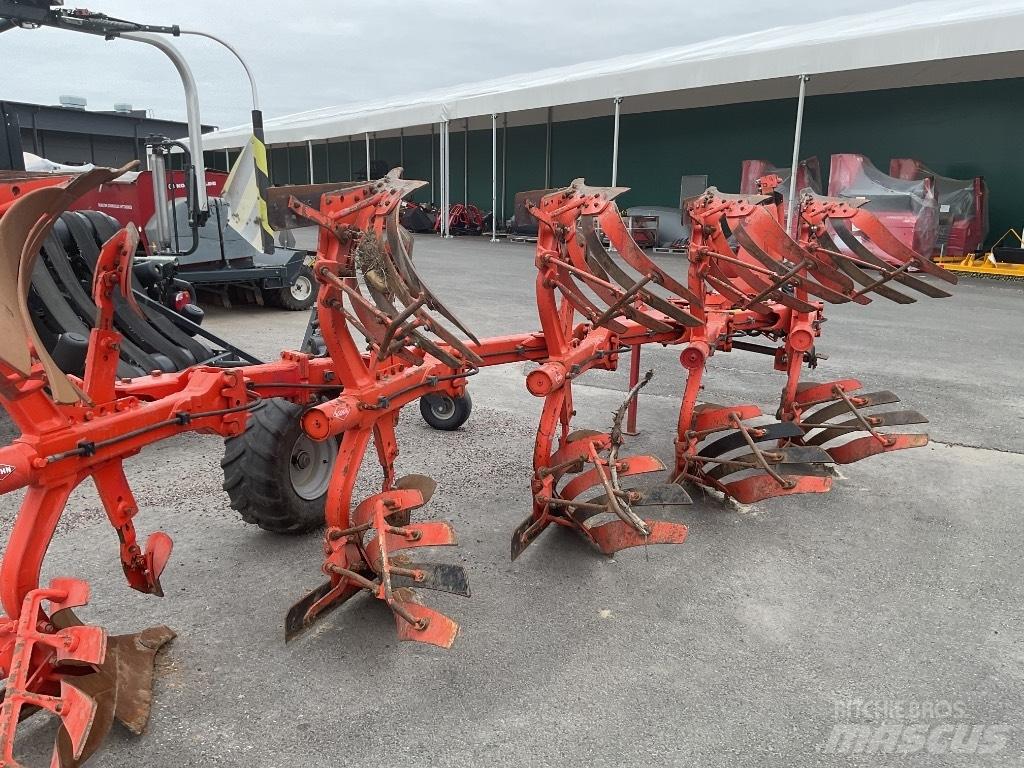 Kuhn Varimaster 122 Plugovi okretači