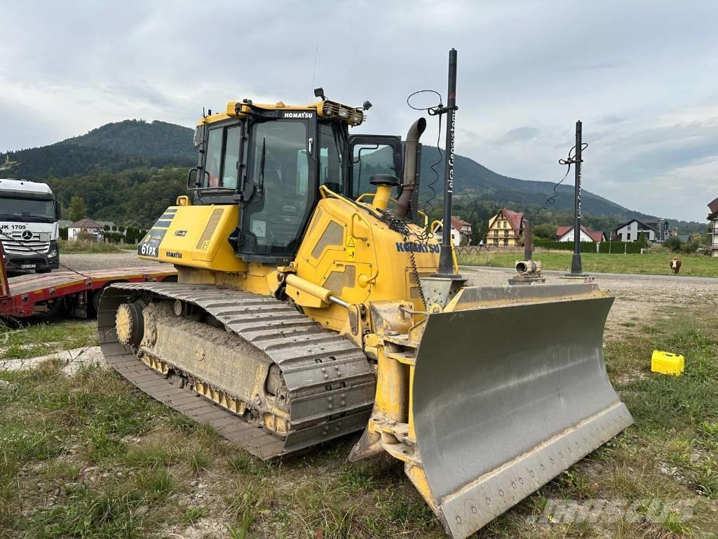 Komatsu D 61 PX24 Buldožeri gusjeničari
