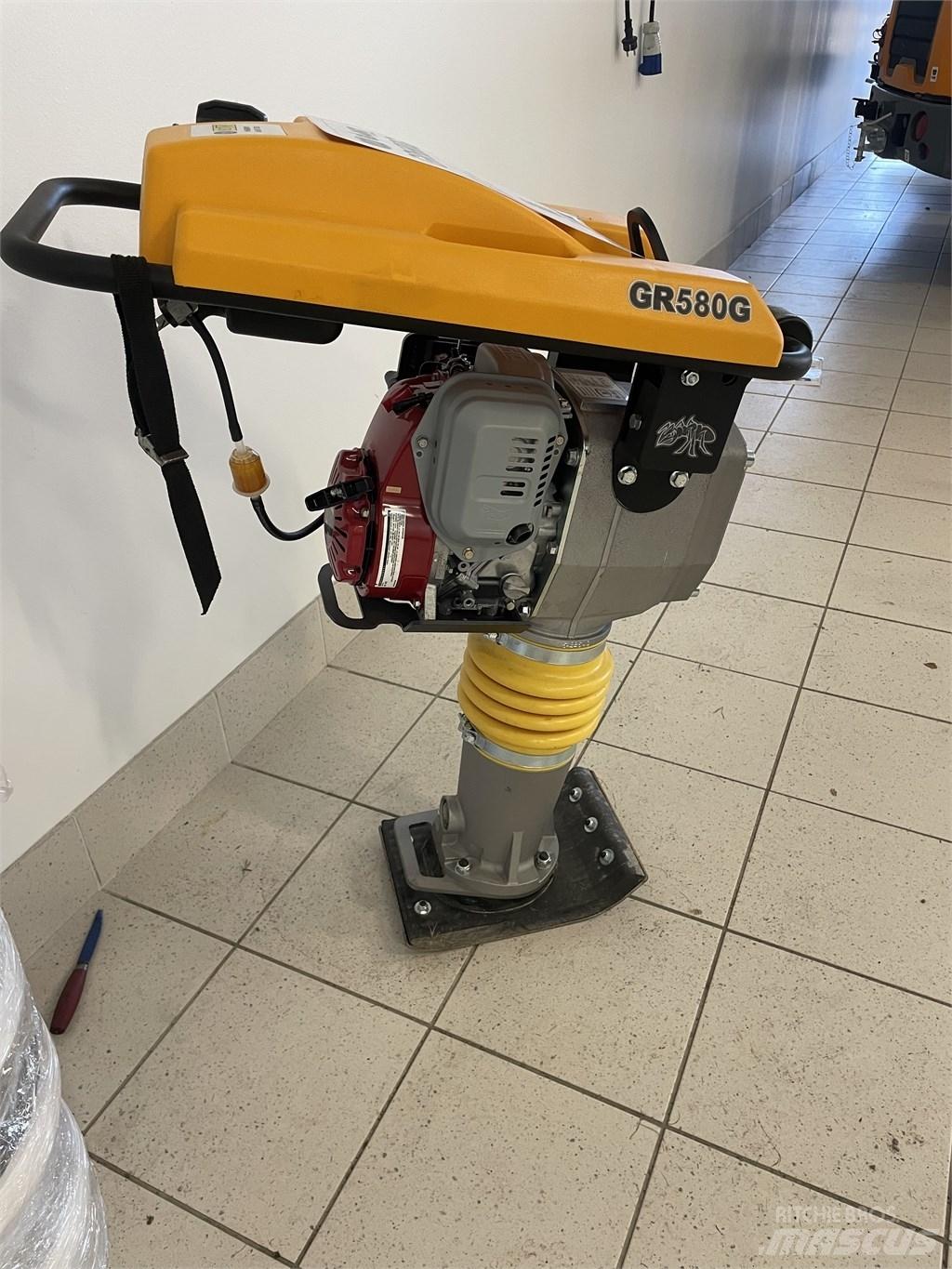 GiANT GR580G Vibro nabijači