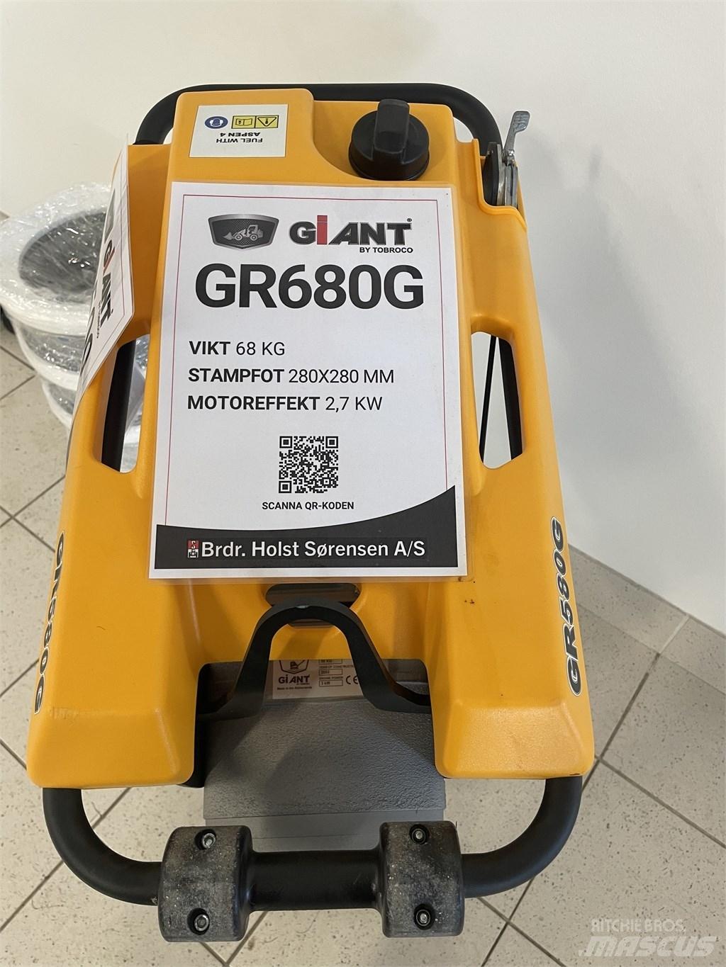GiANT GR580G Vibro nabijači