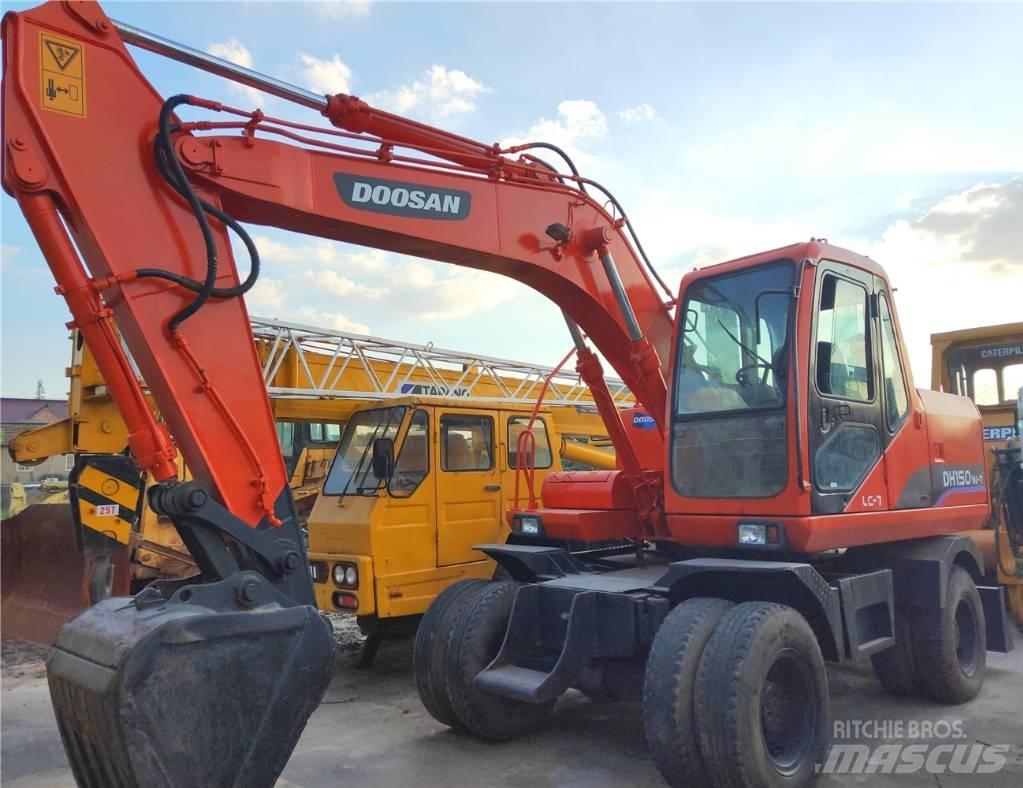 Doosan DH 150 W-7 Bageri na kotačima