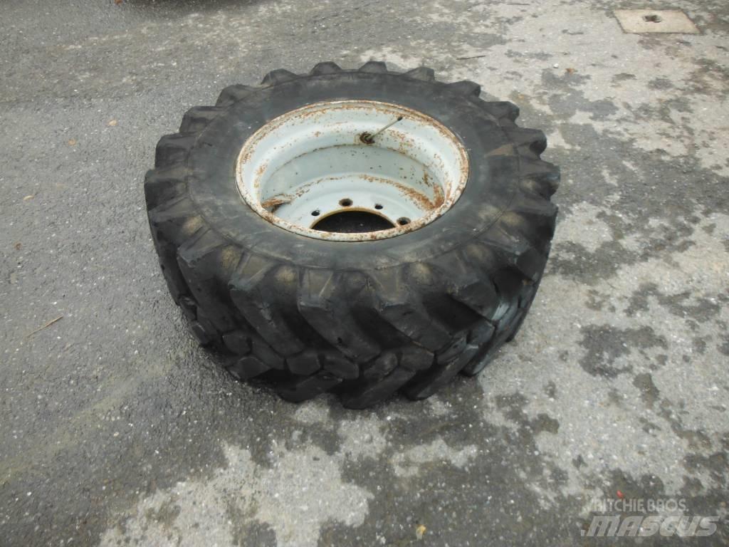 Michelin 15R22.5 Gume, kotači i naplatci