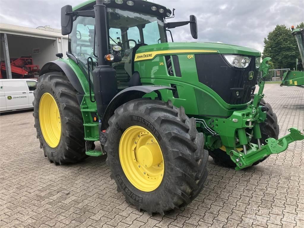 John Deere 6R 215 Traktori