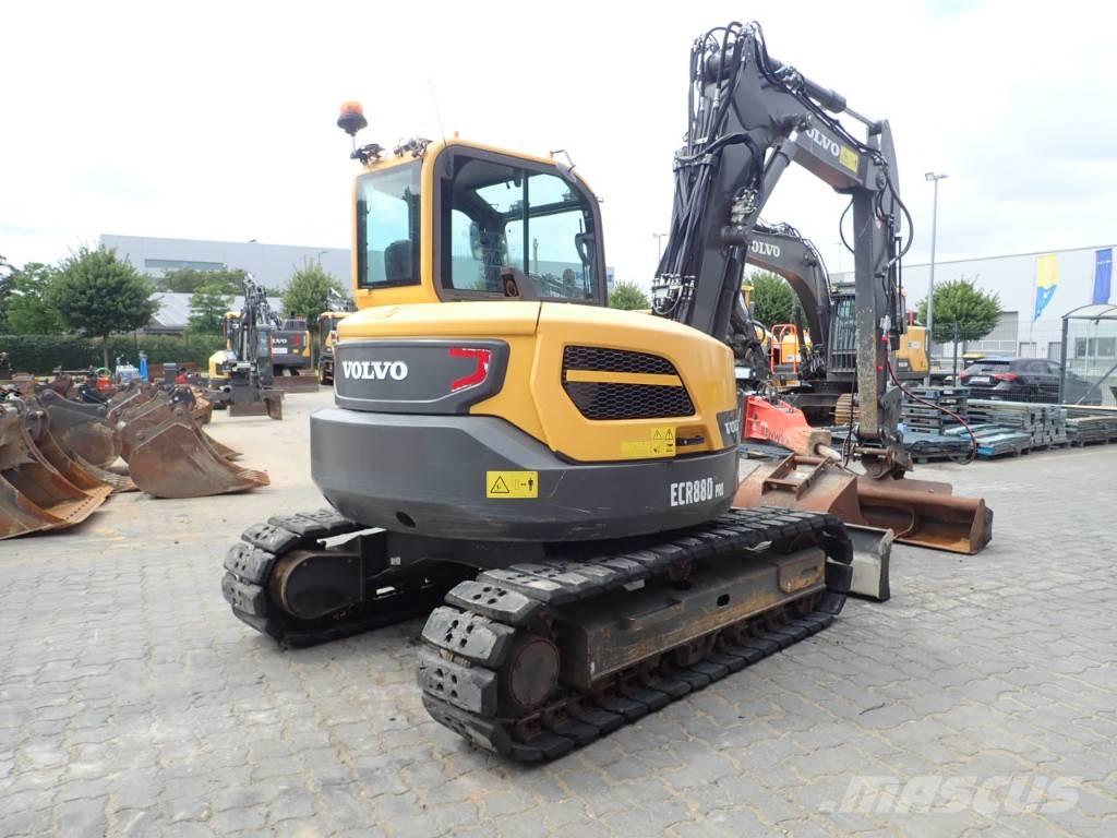 Volvo ECR 88 D Midi bageri 7t – 12t