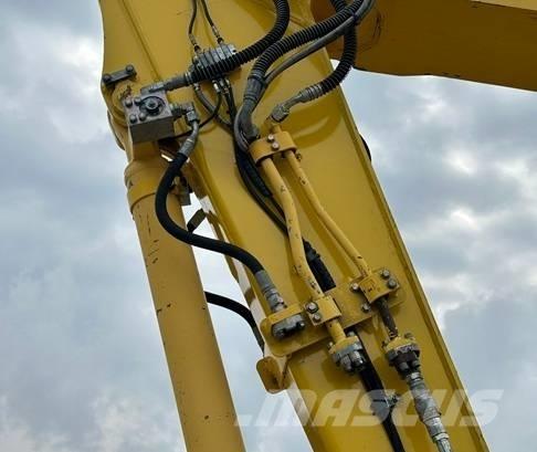 Komatsu PW 160-7E0 Bageri na kotačima