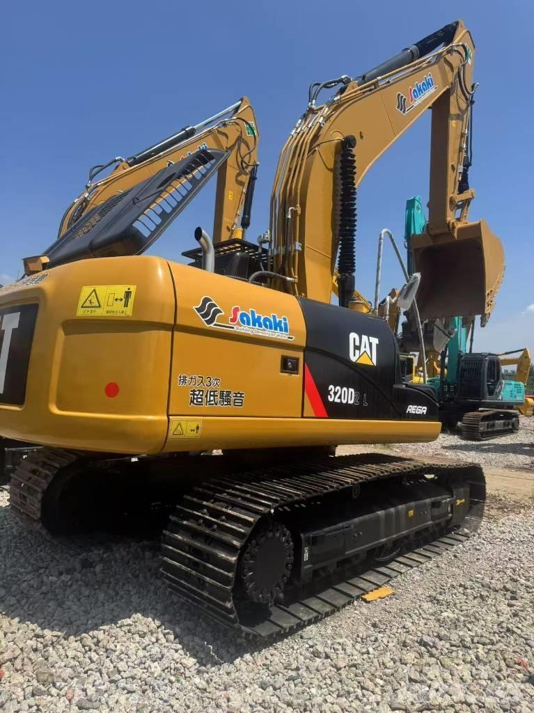 CAT 320d2 Bageri gusjeničari