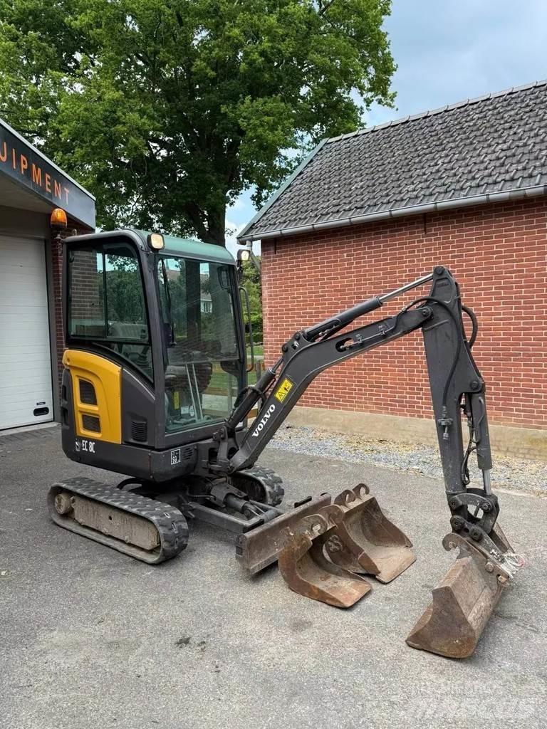 Volvo EC 18 C Mini bageri <7t