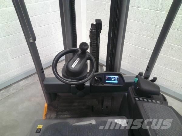 Jungheinrich EFG 215 Električni viličari